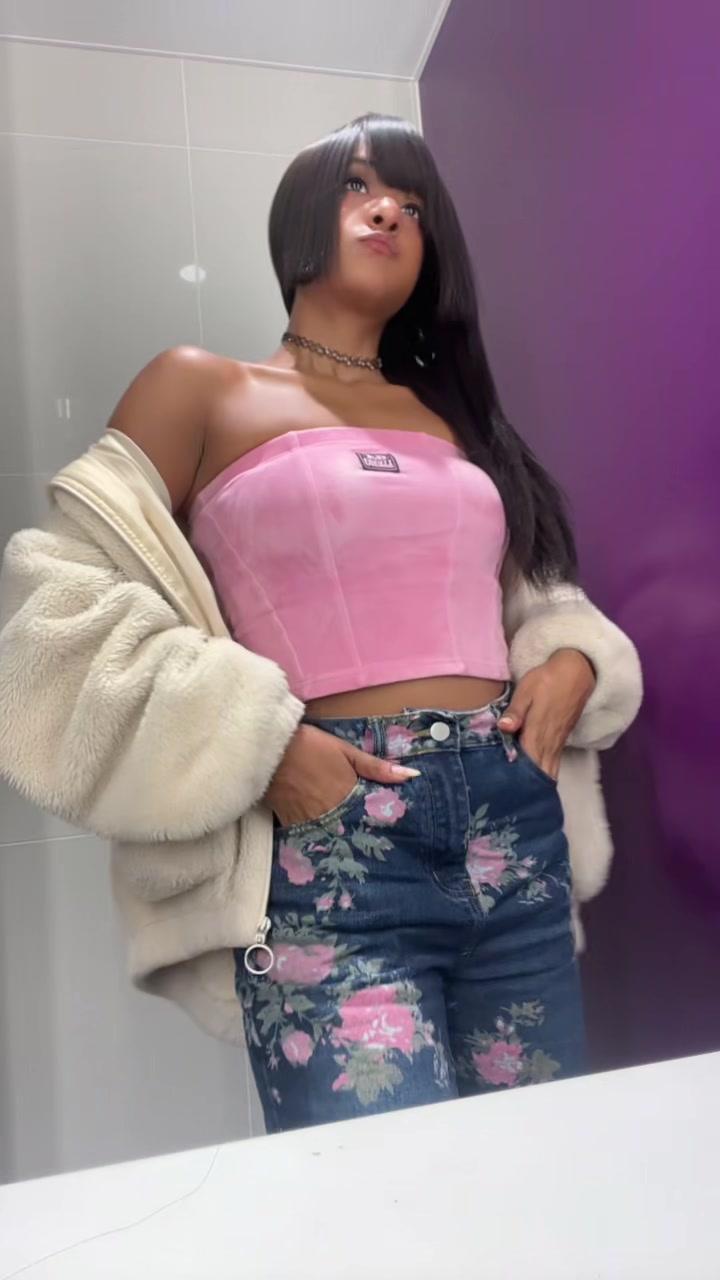 @TeyaBerri