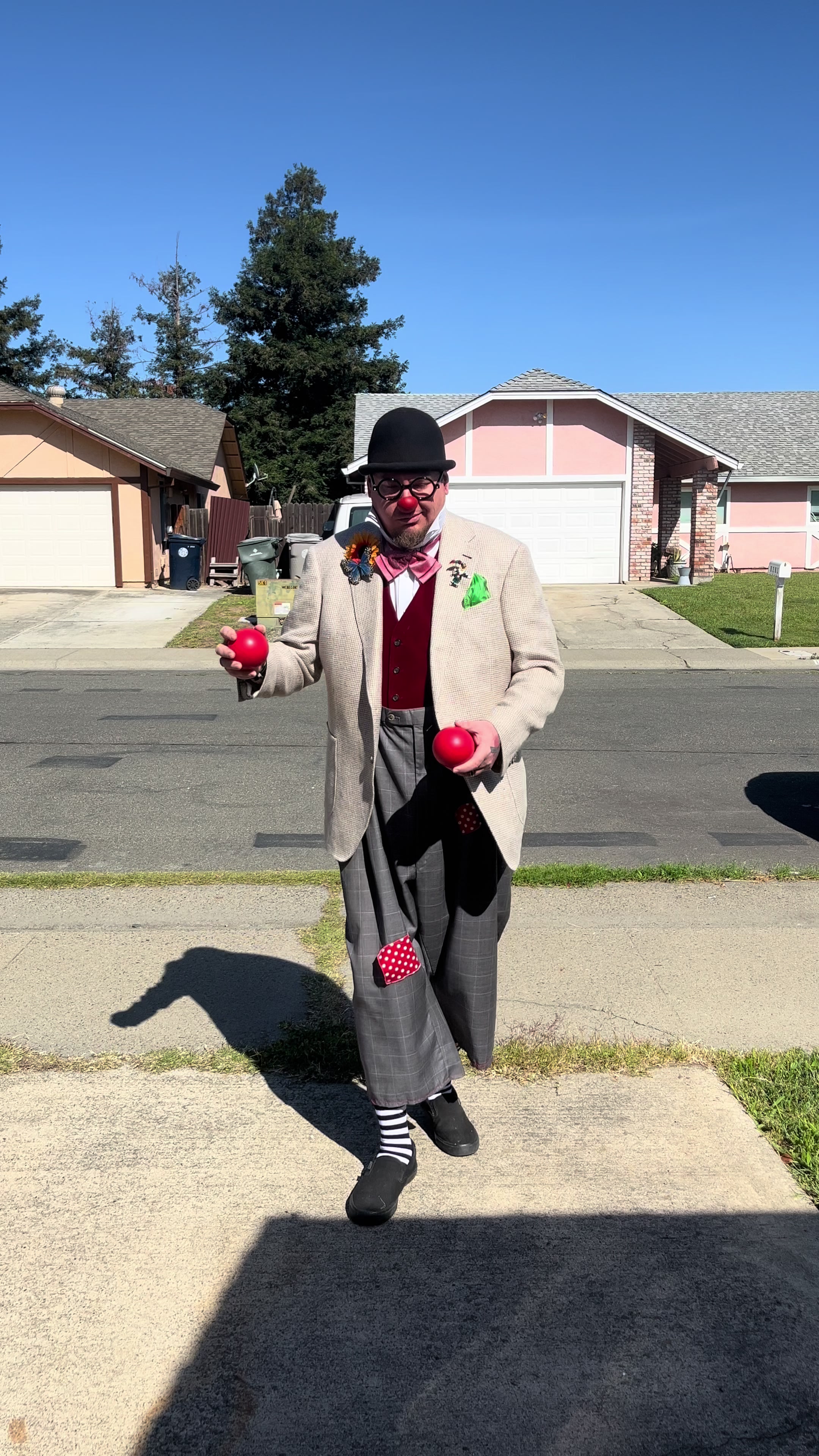 @Richy Bee One-man Circus