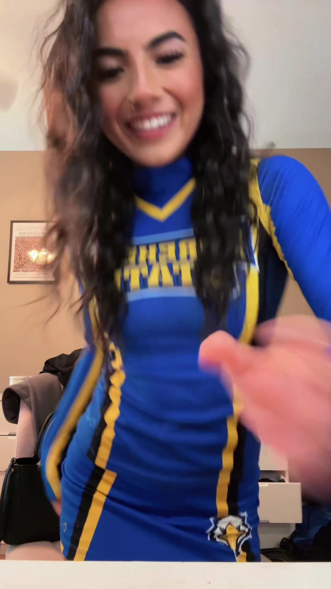 @Estela
