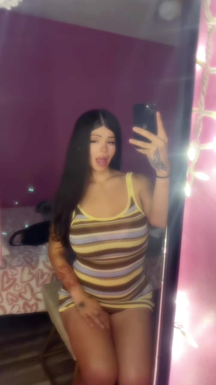 @Selene💋