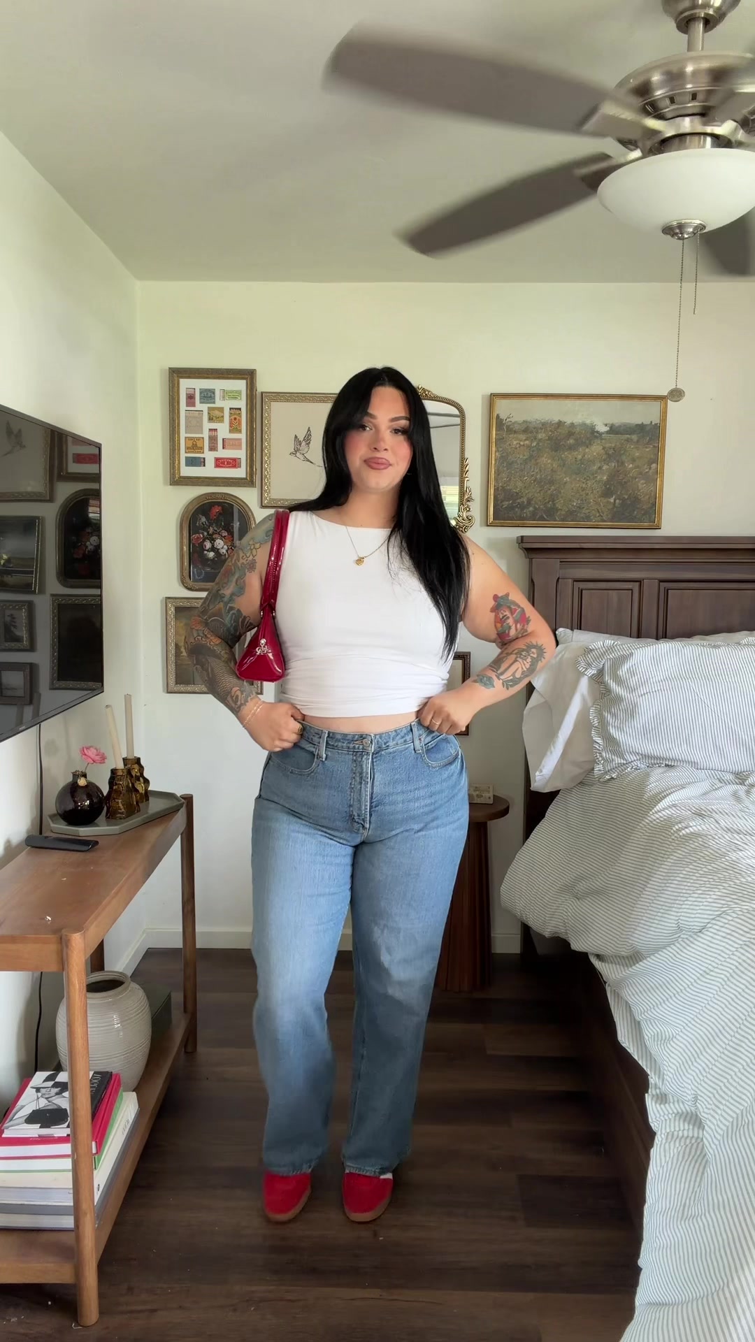 @thevictoriaeliz