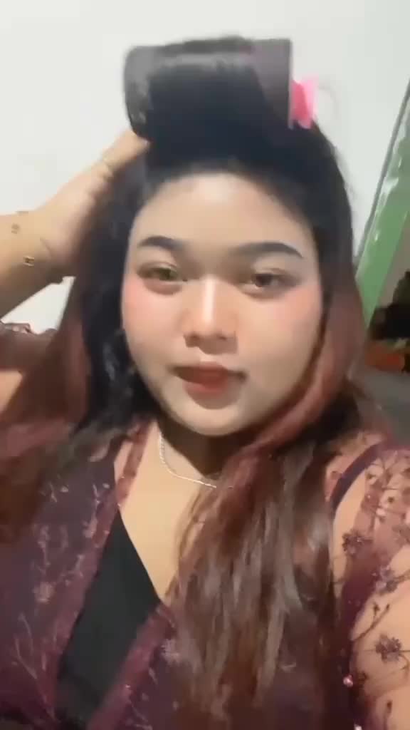 @YO iki nyambek😝