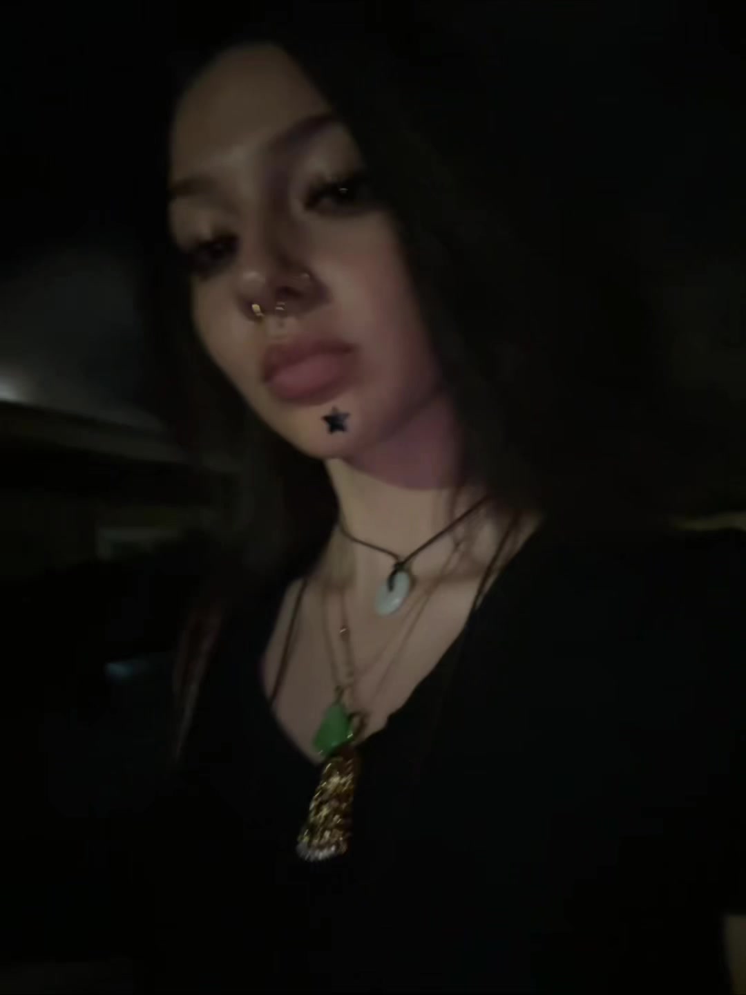 @༂