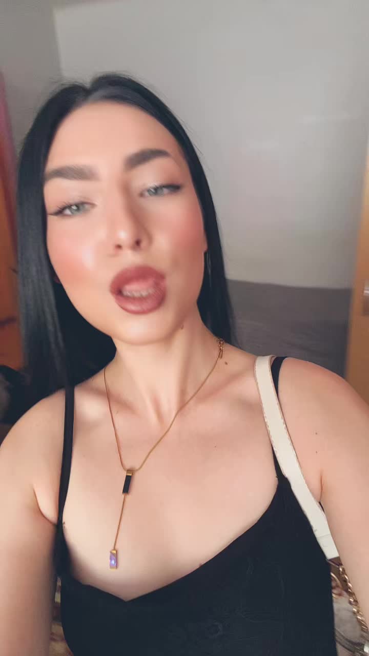 @𝘐𝘵&rsquo;𝘴 𝘒𝘢𝘳𝘪𝘯𝘢