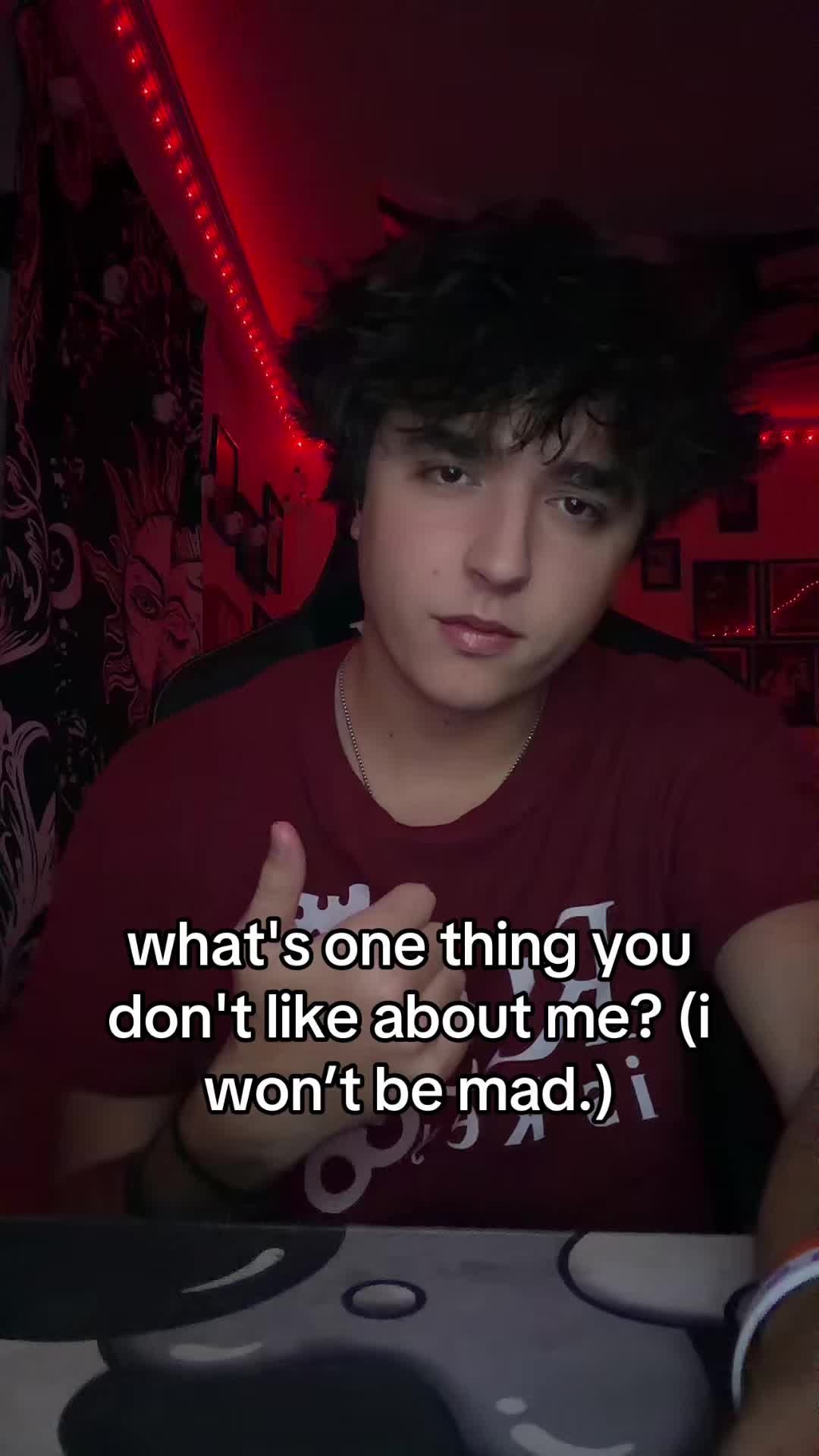 @T