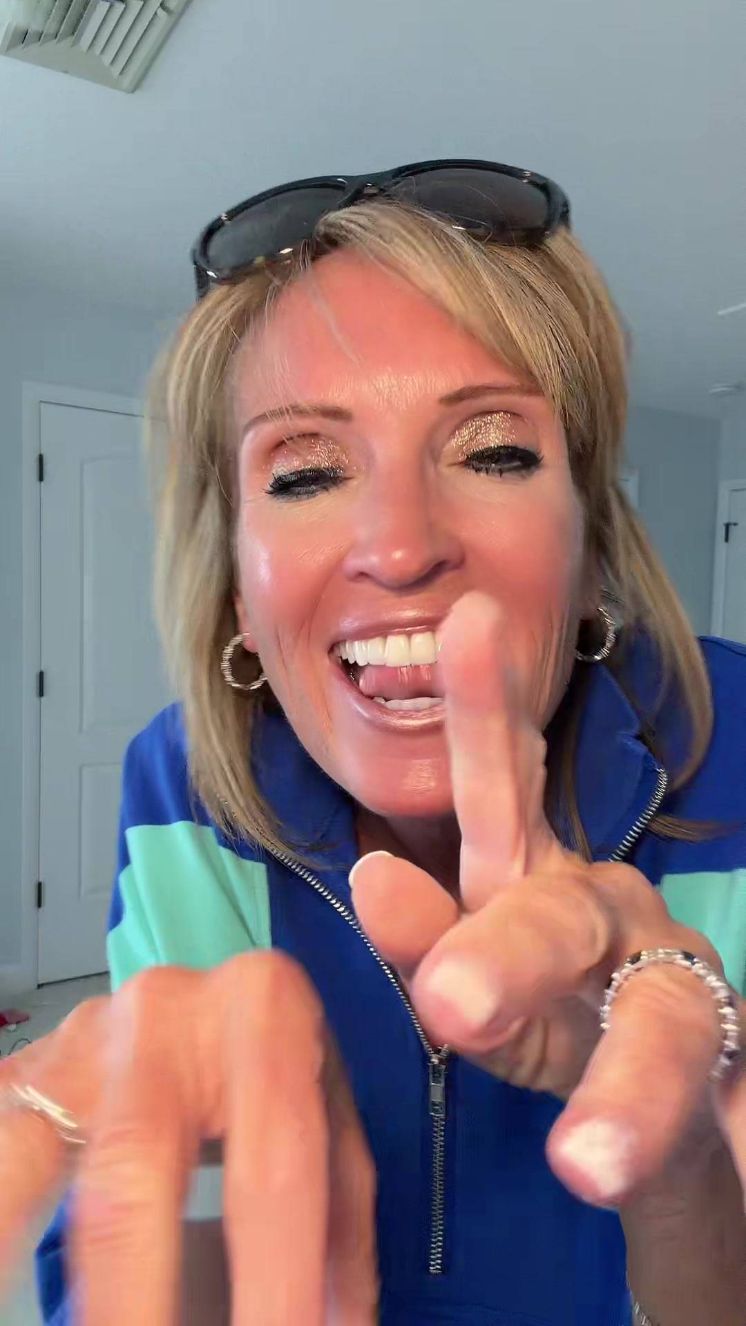 @Kelli