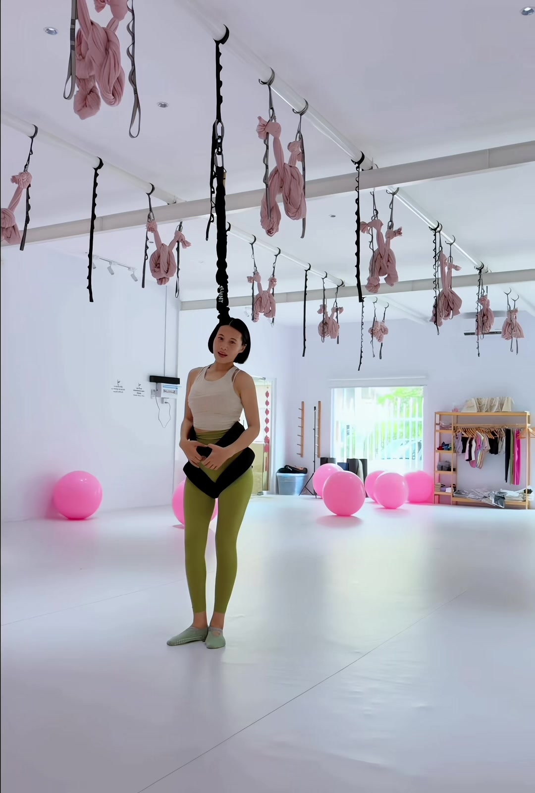 @SUNNY YOGA @MDY