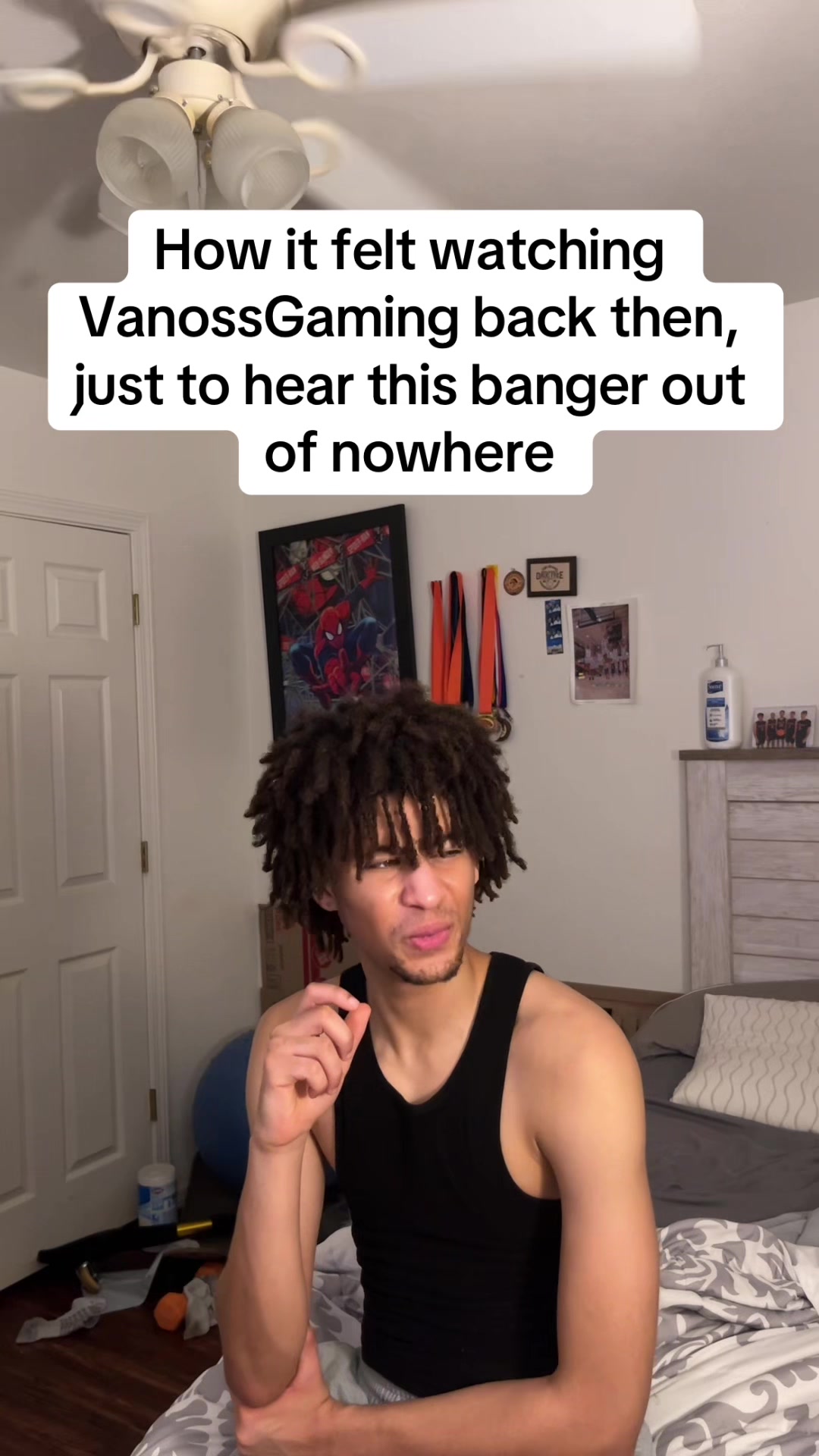 @ITZZ$kovie