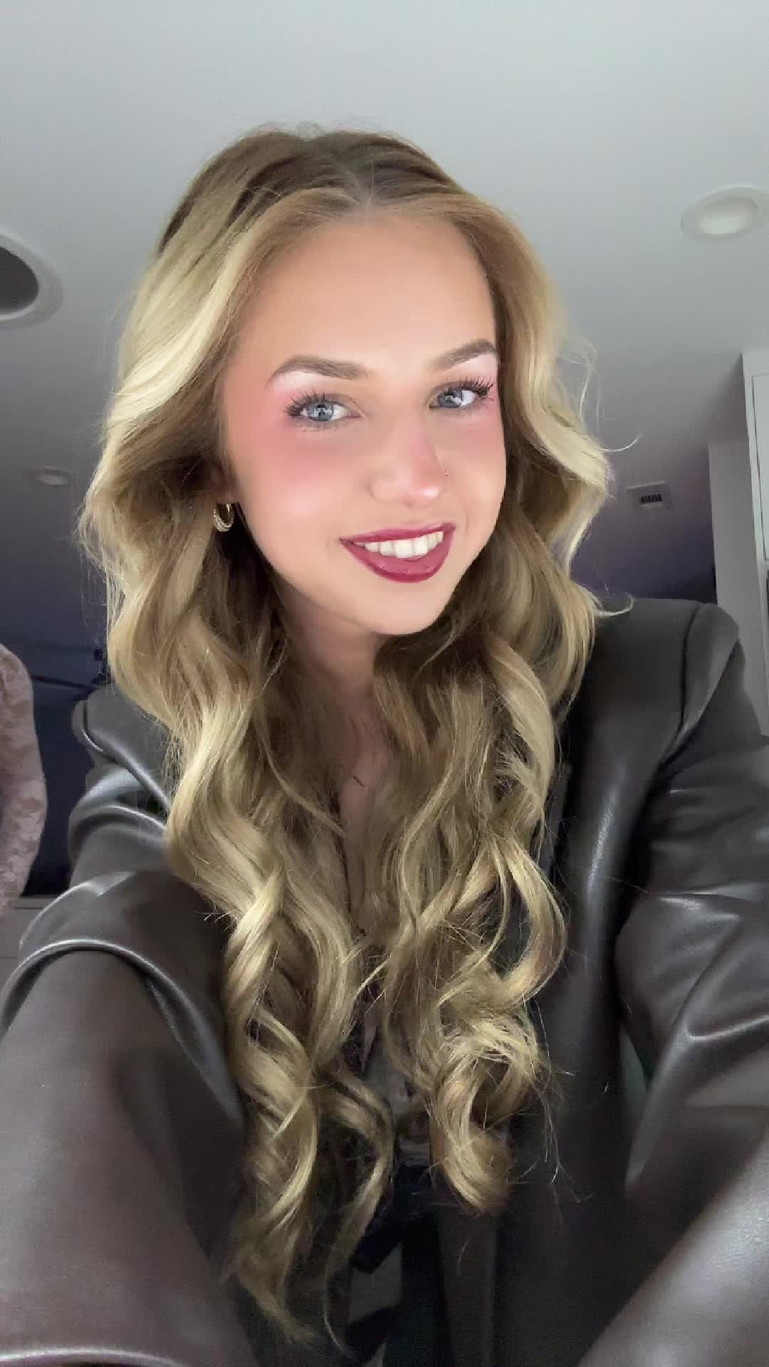 @julia