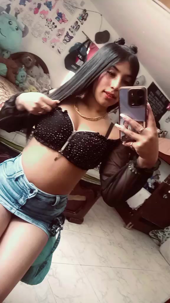 @Viviana🍒