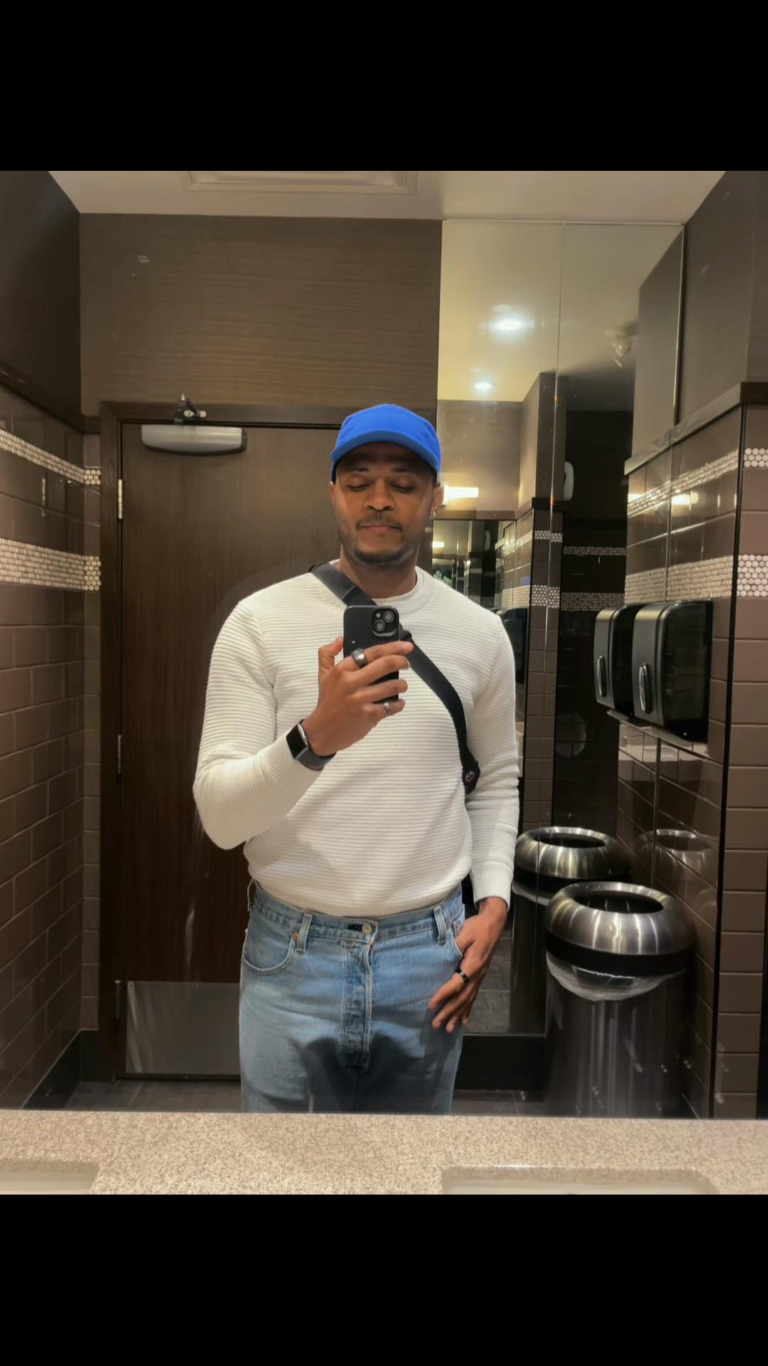 @LM 🤴🏾