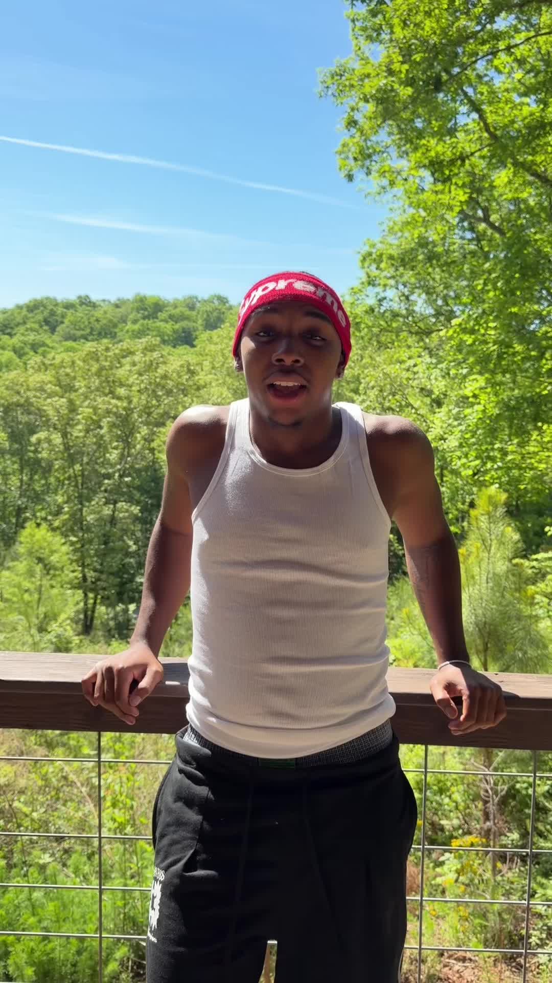 @luhwakeup