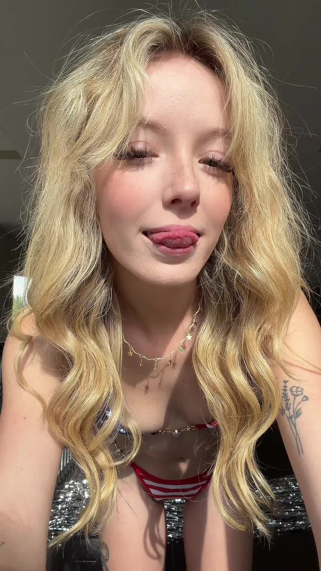 @sarah