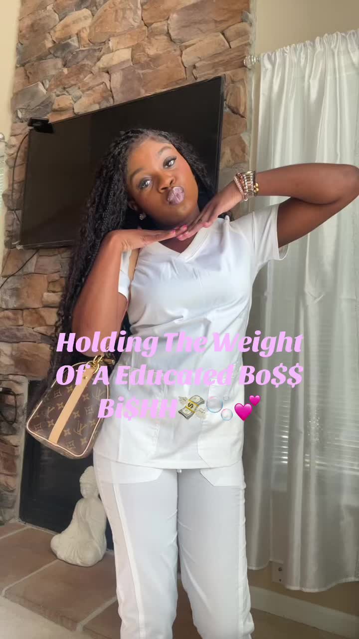 @Iamkaylawaylaxo