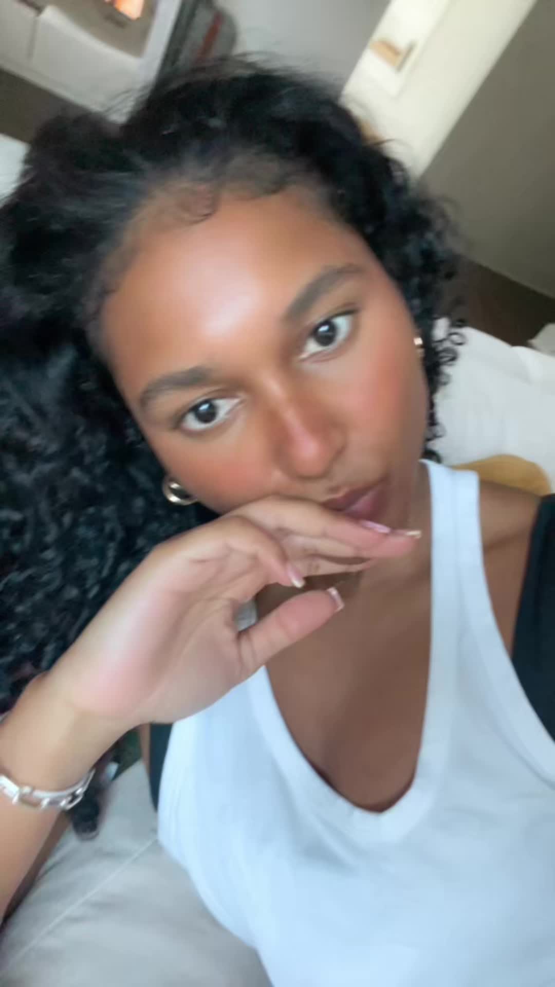 @Mo