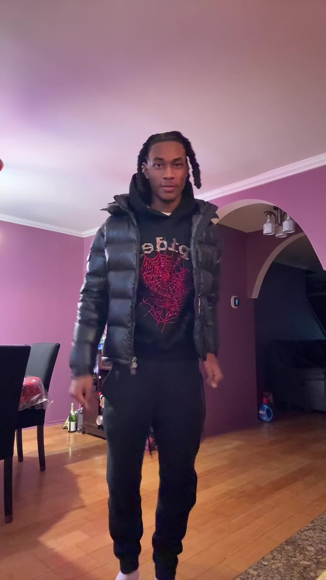 @rahsteez 🎖️