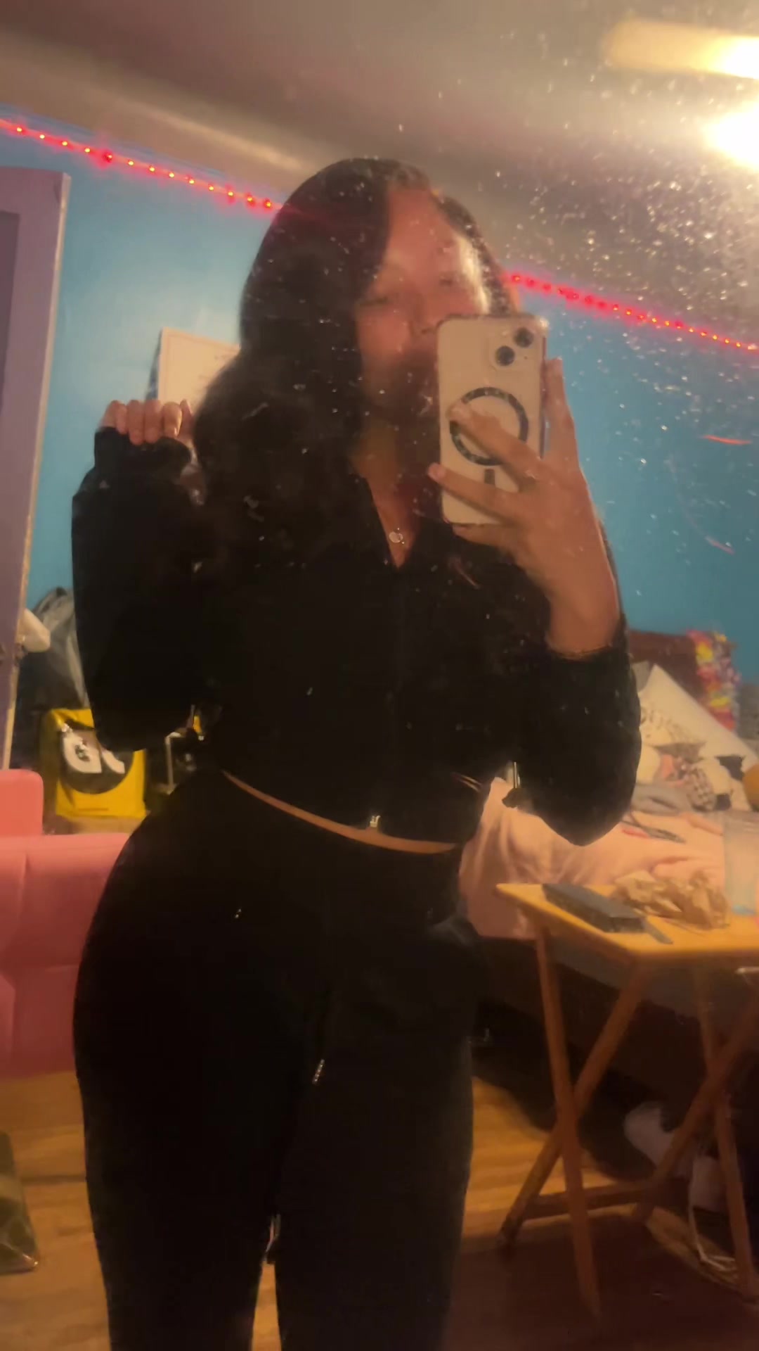 @kiaraaa