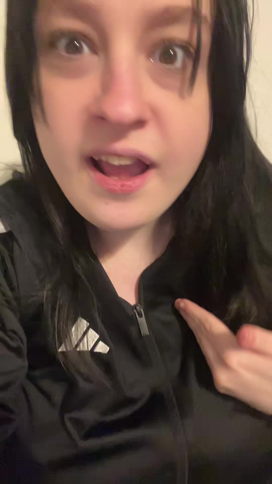 @🍃𝕧𝕖𝕟𝕠𝕞🦇