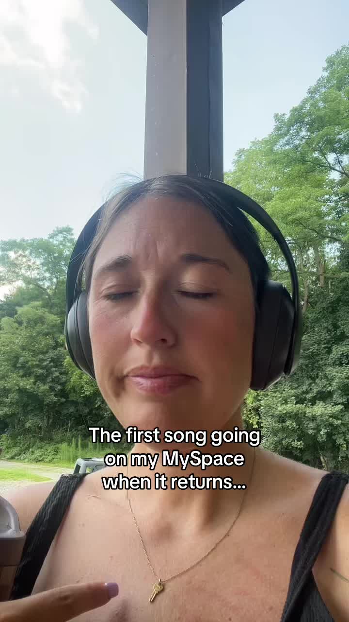 @KaylaJean