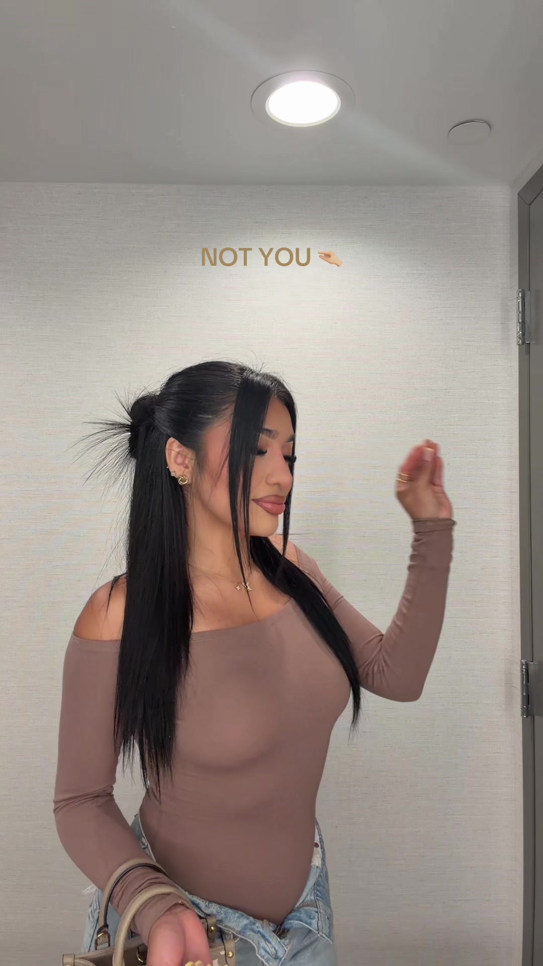 @B 🐝