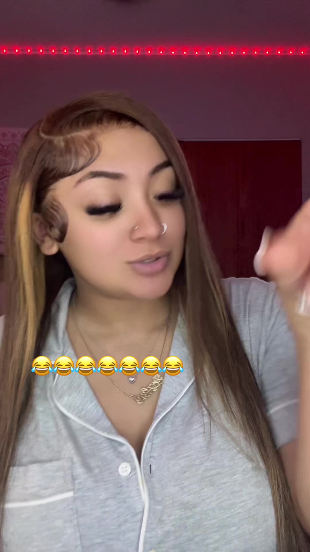 @_actuallydezlyn