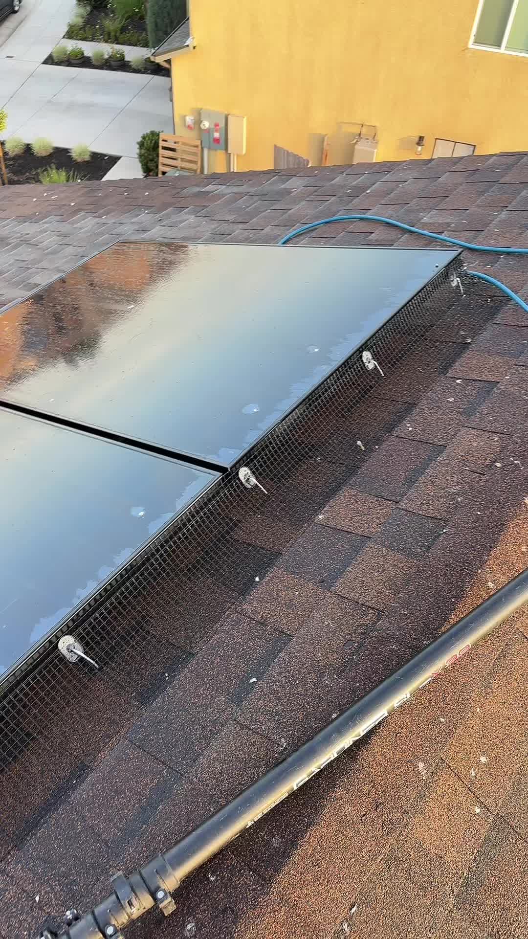 @Nick_HuuCal_Solar_Cleaning