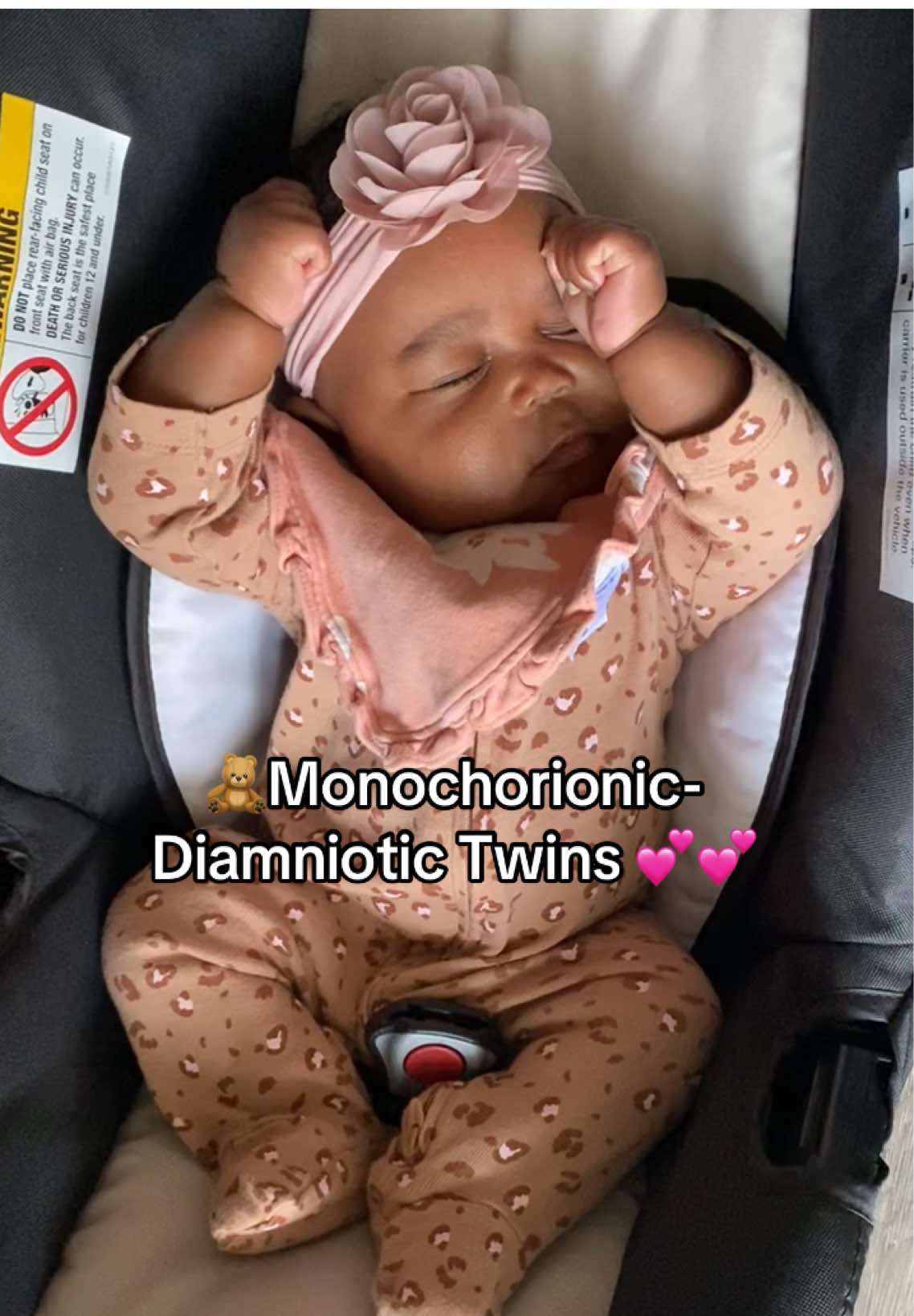 @twintasticpartyofsix