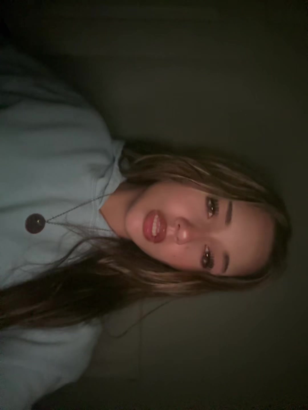 @️