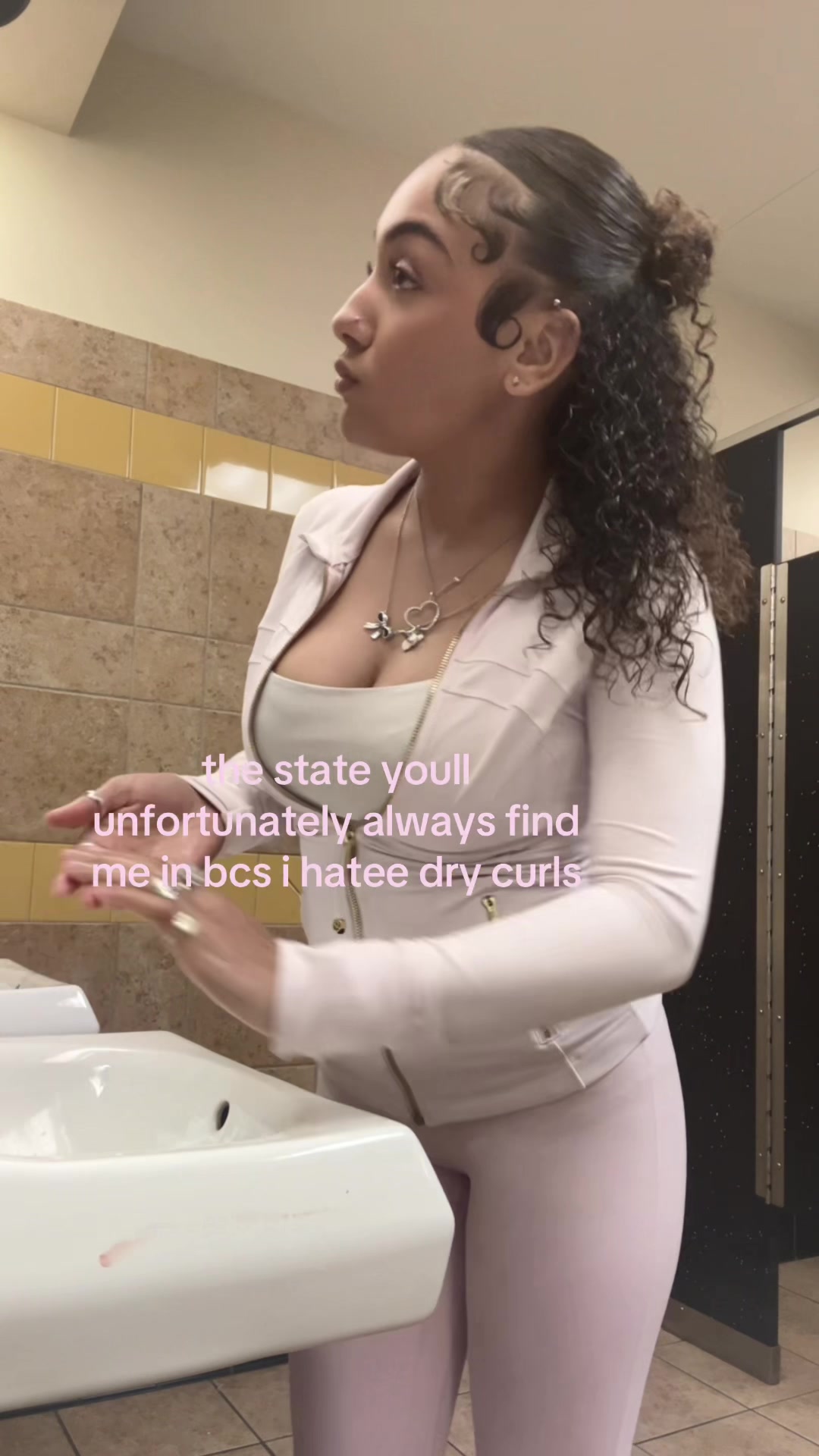 @mya