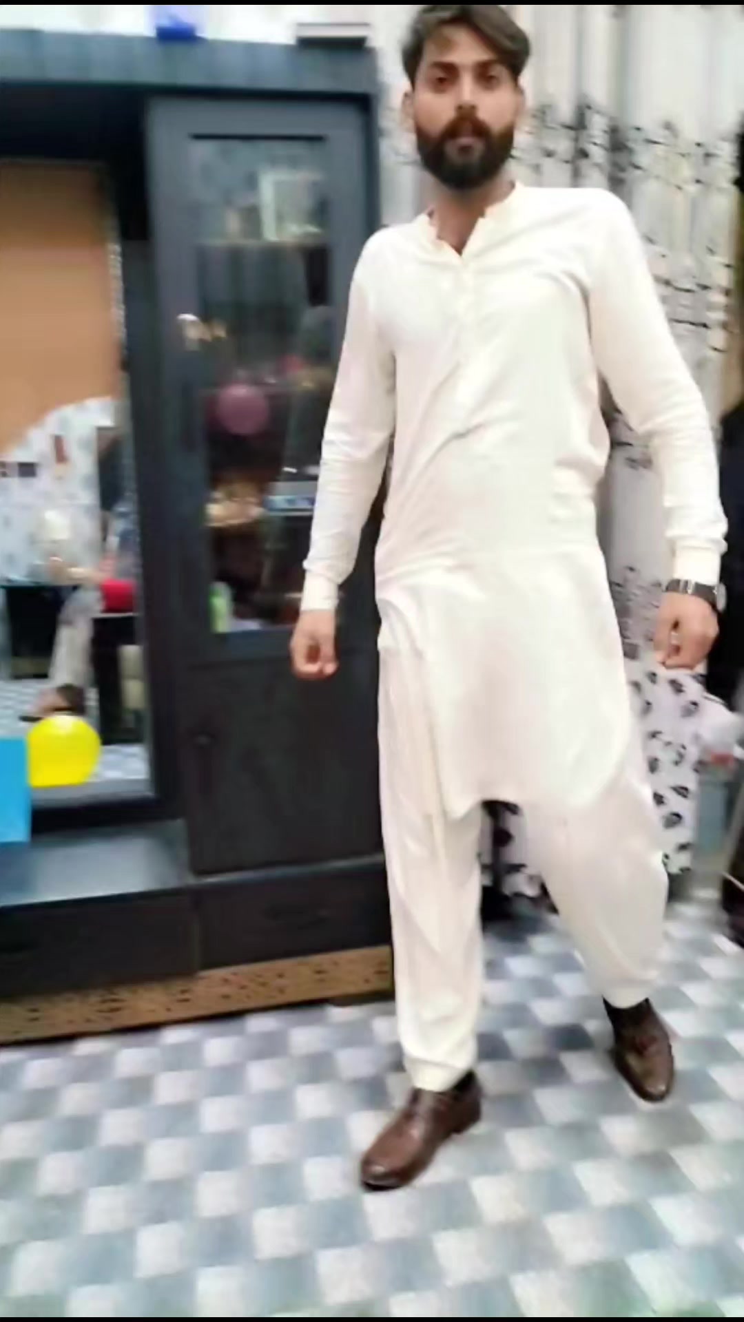 @👈نومی راجپوت 😘