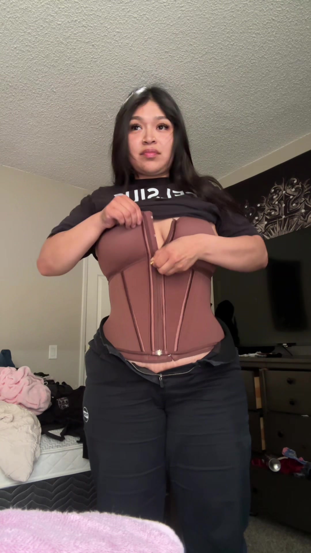 @liikeliz