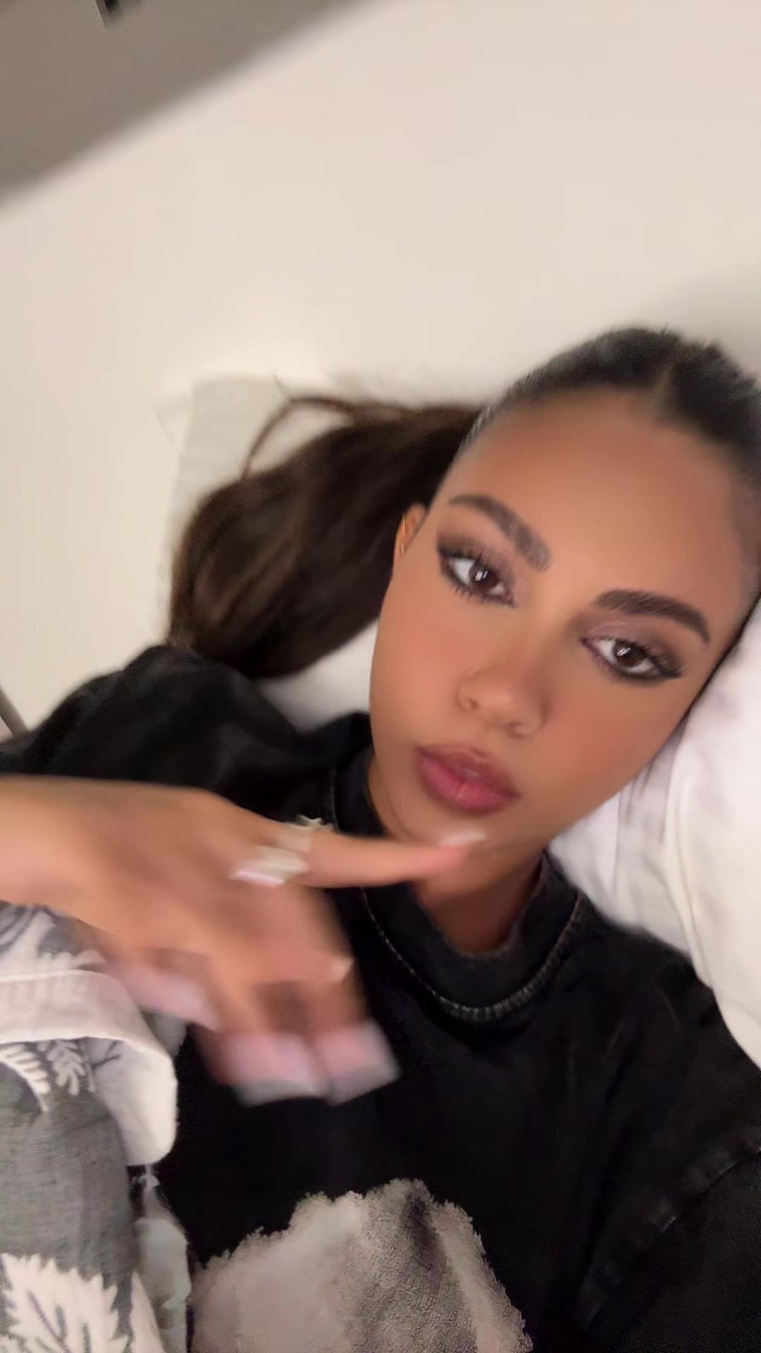 @Hey ;)