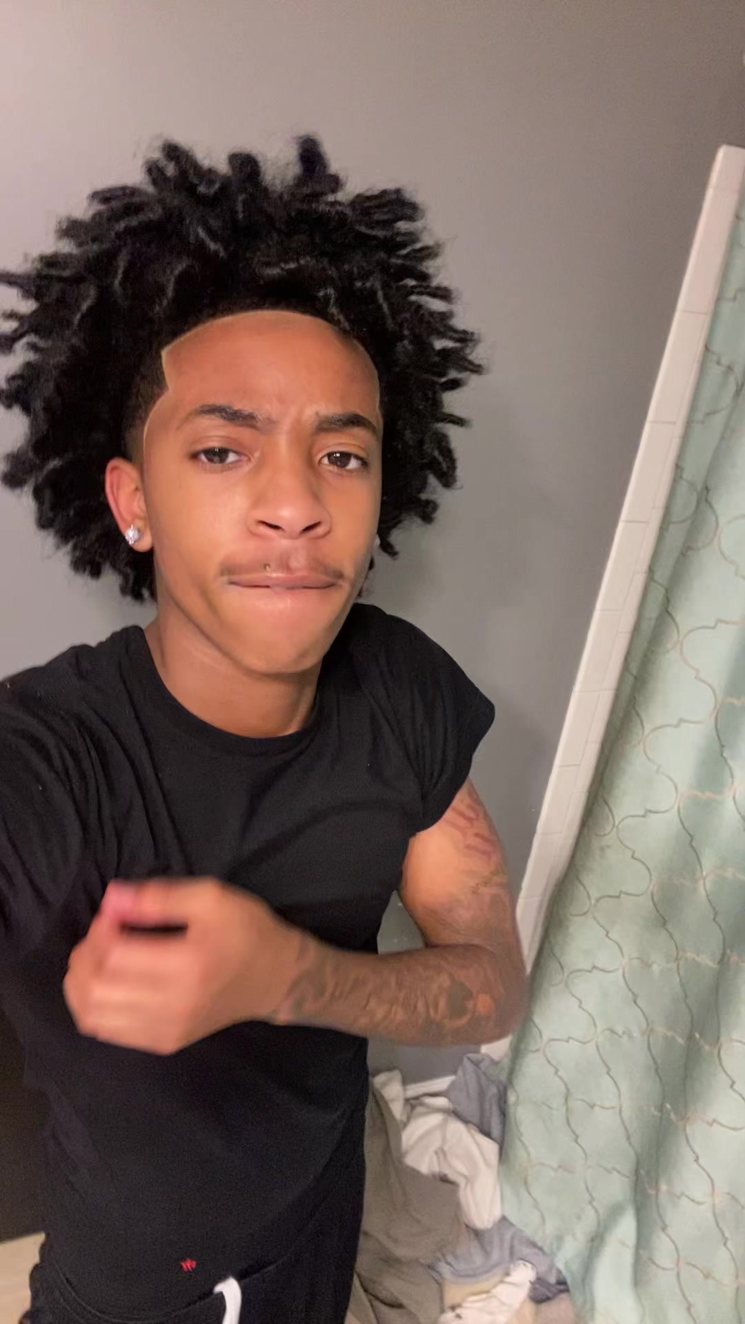 @__jx1__