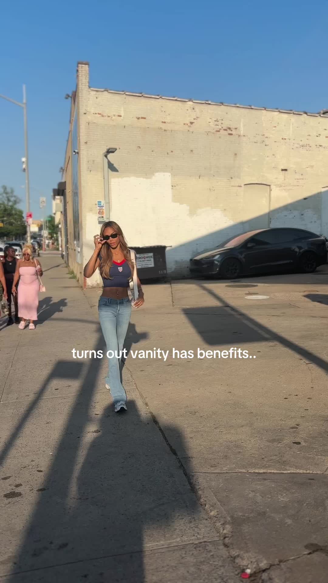 @triasimmons