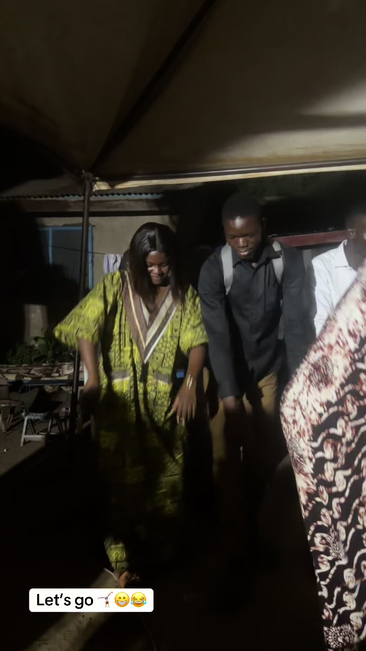 @monoliza Awate officially
