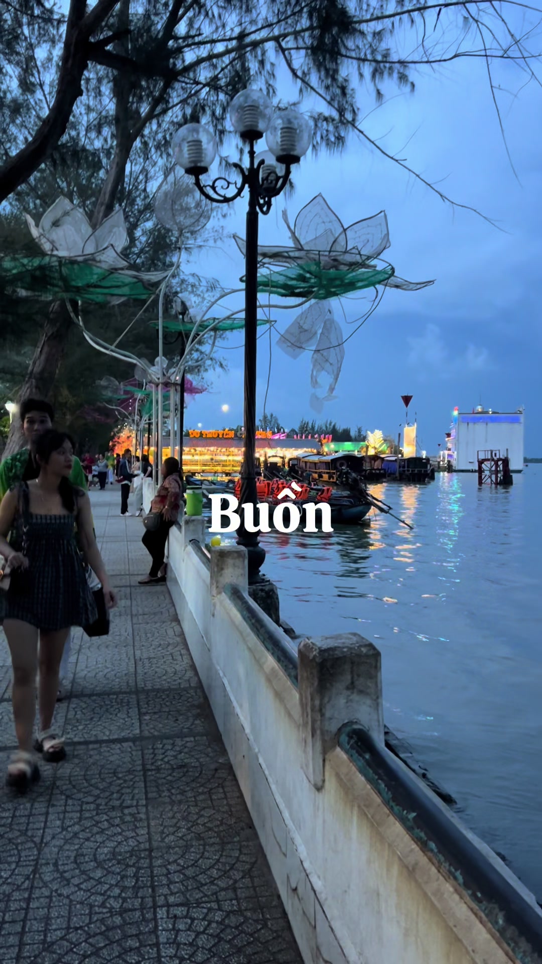 @Uy&ecirc;n Phuong 💖