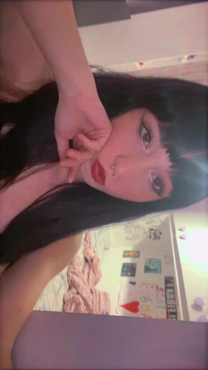@angela🌘