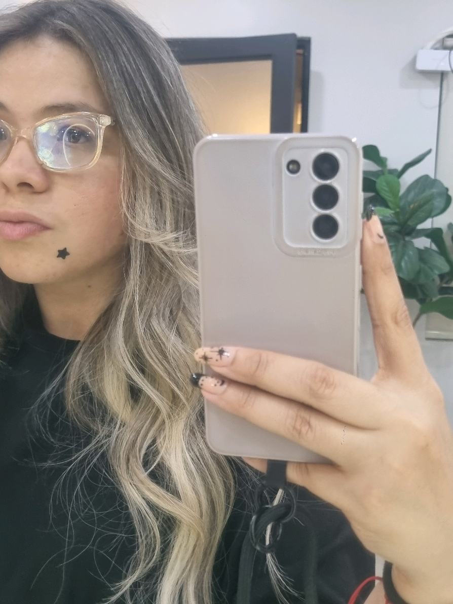 @Lili