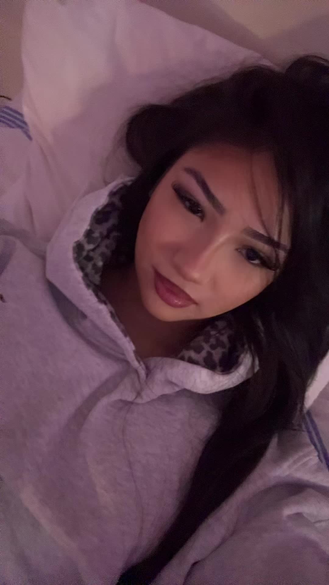 @rebeccadng