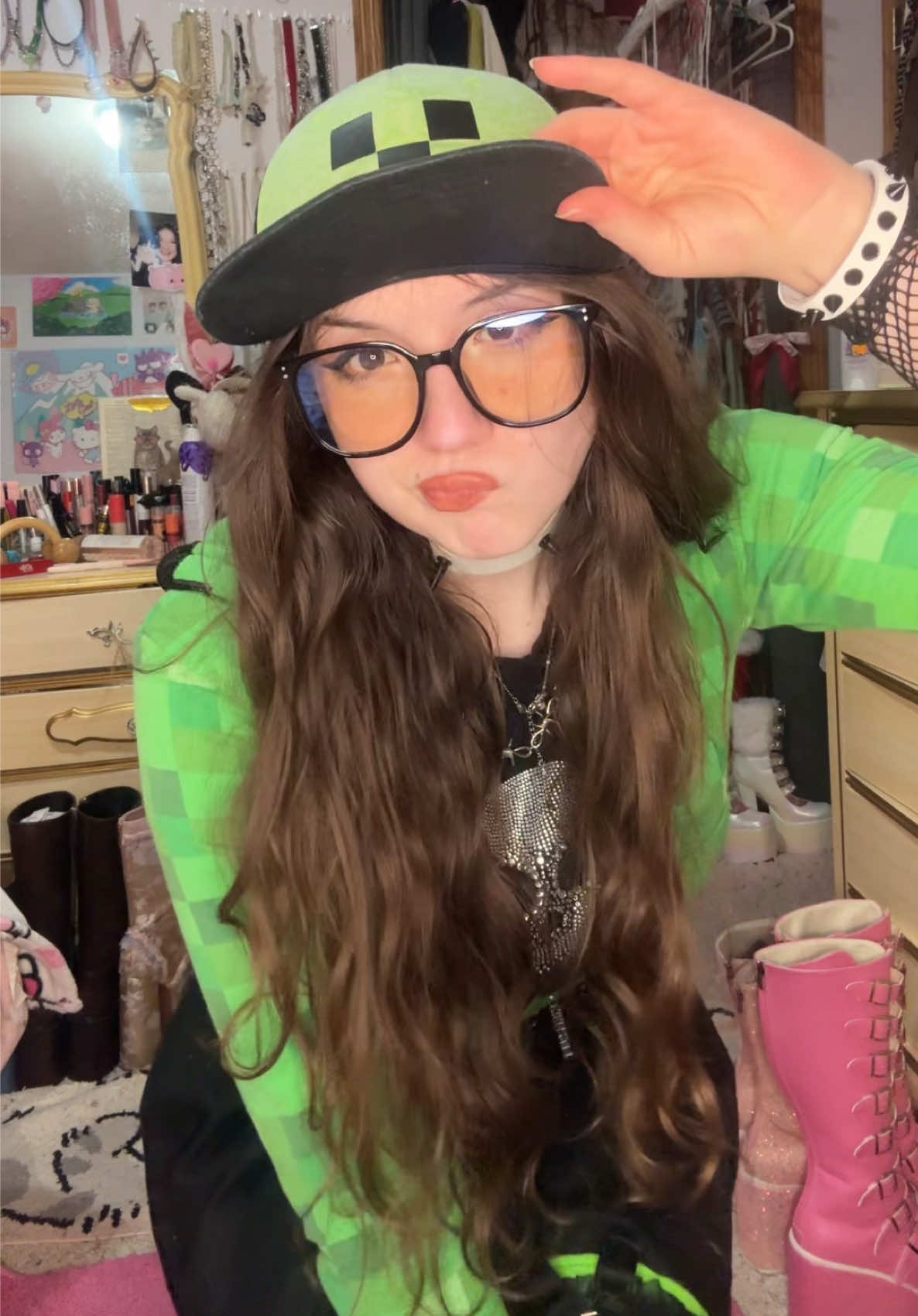@browneyedbarbie