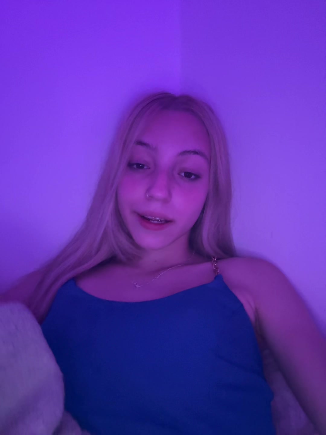@Larinha 🐣