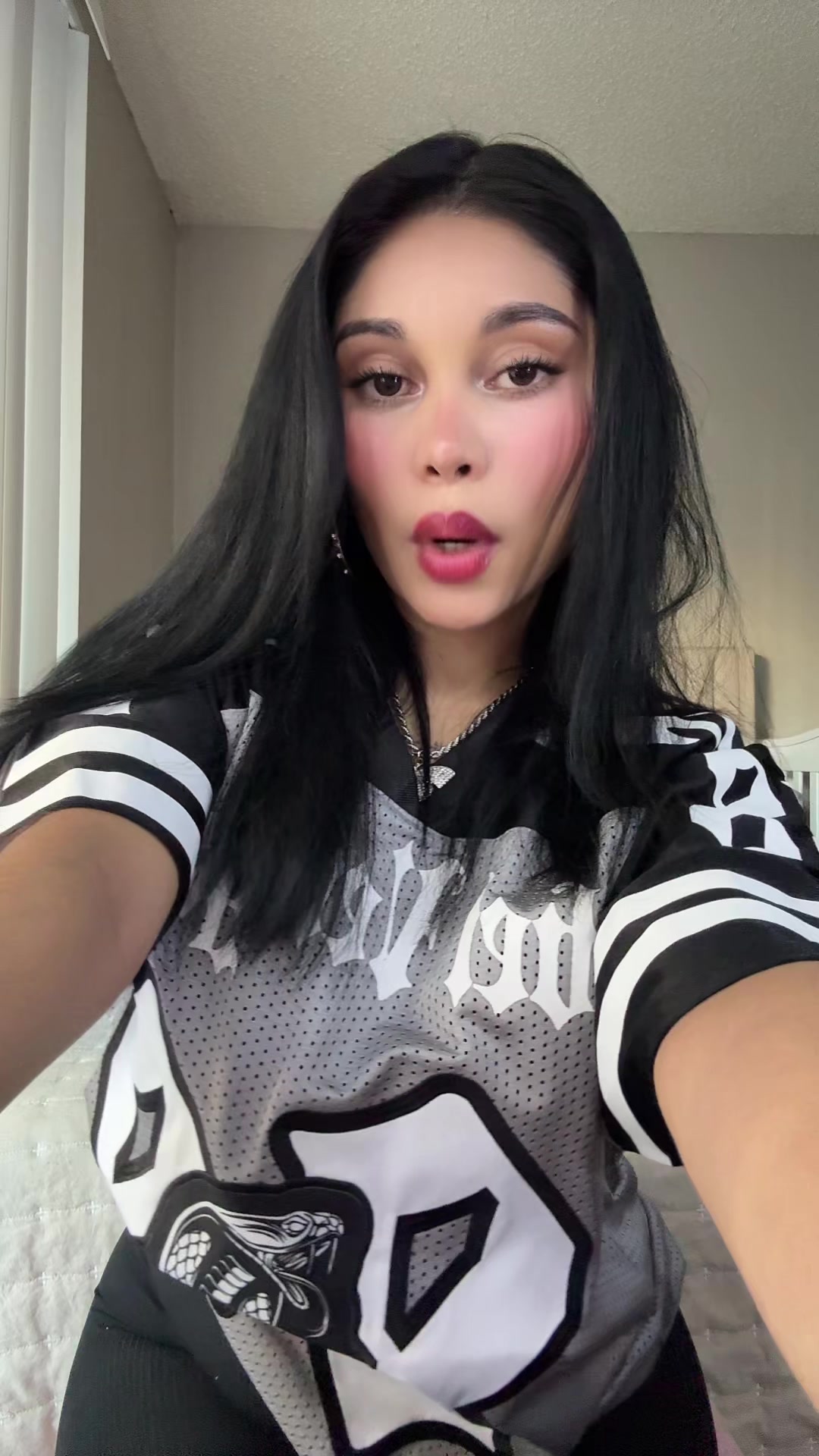 @Naomy