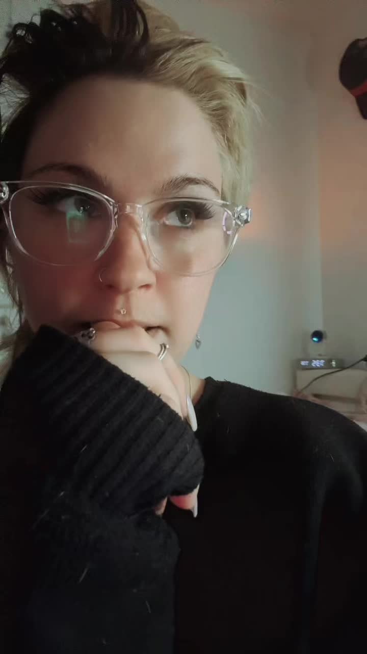 @KingofHell😈