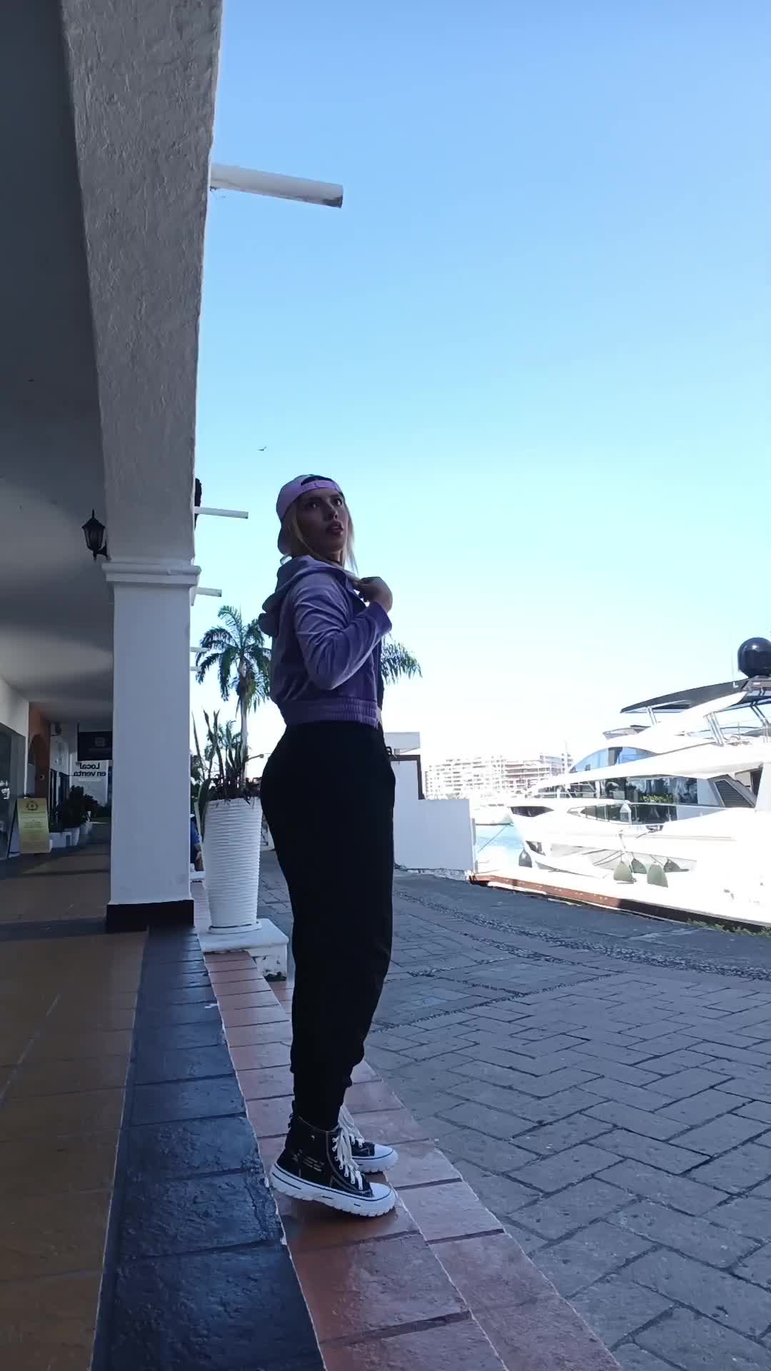 @black_bunny_03