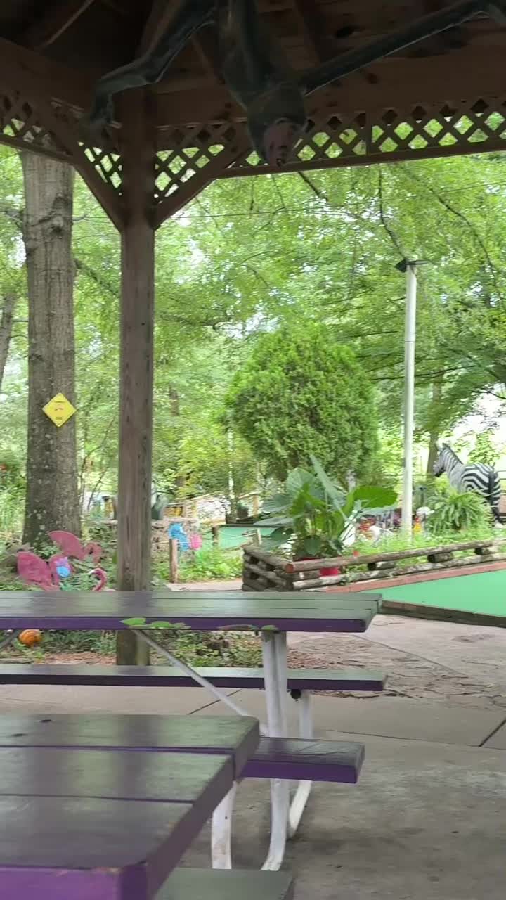 @Maggies Jungle Golf
