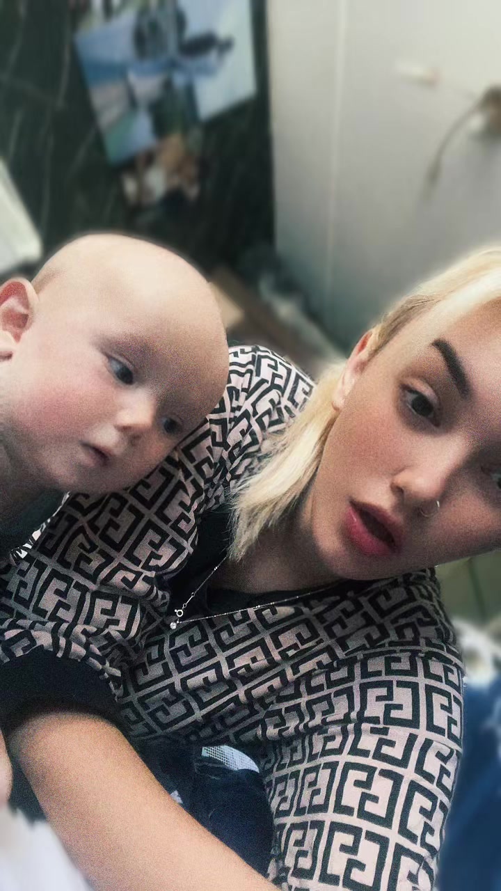 @Жена солдата 🫡💙