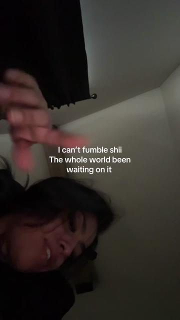 @lexxyyeunik
