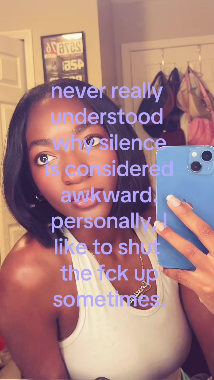 @LeaticiaM
