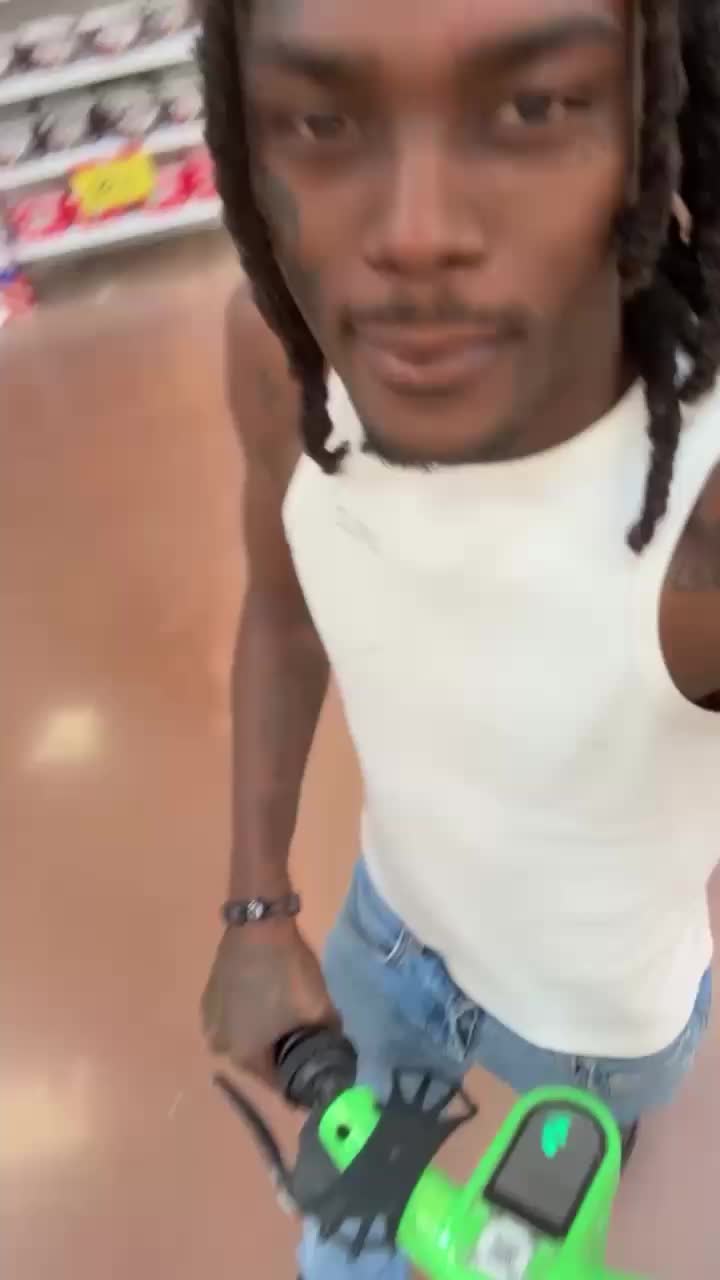 @fangs