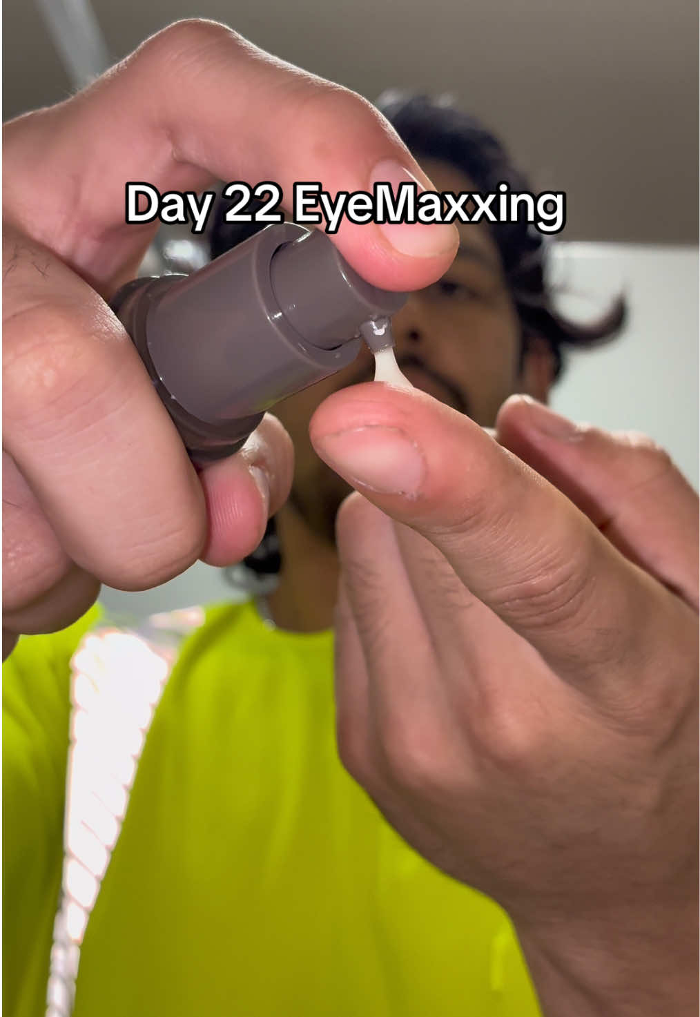 @joeyy808